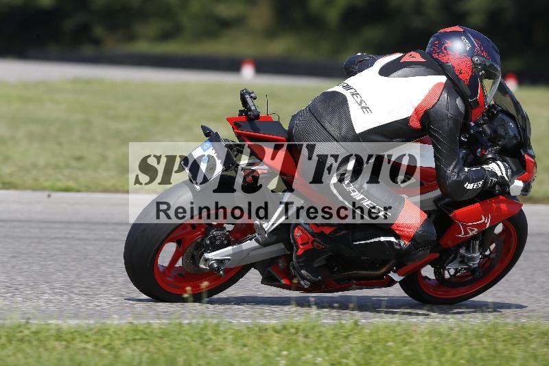 /45 10.08.2025 Plüss Moto Sport ADR/Einsteiger/90